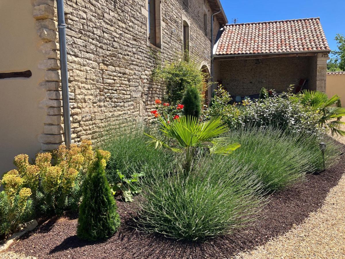 Le Clos De Quintaine Chambres D'Hotes Clesse  ภายนอก รูปภาพ